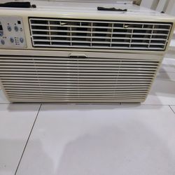 In Wall AC Unit 
