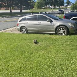 2006 Mercedes R350