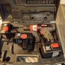 Craftsman Drill And 3 Batteries