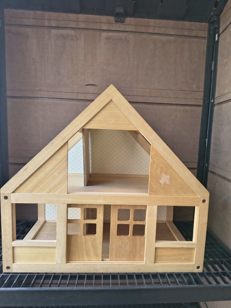 Vintage Wooden Doll House 