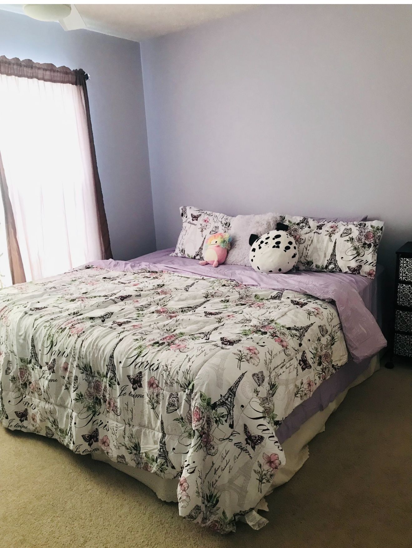 King Size Bed And Mattress $300