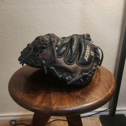 Wilson A2000 Catchers Mitt 34inch