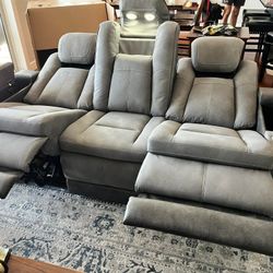 $0 Down Finance Power Reclining Leather Sofa and Loveseat Reclining Sectional Sleeper 