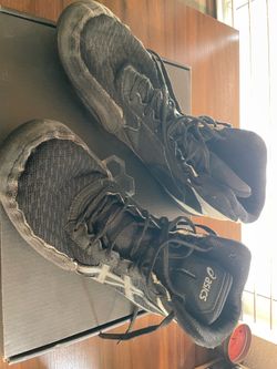 Mens Asics Wrestling Size 10