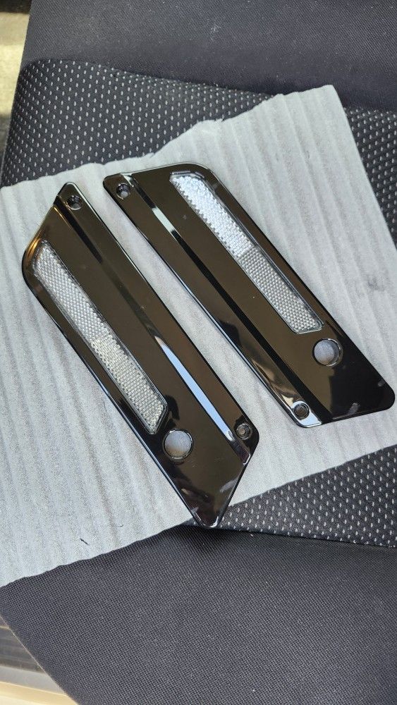 Blackout Saddlebag Latch Covers for Harley® Touring '94-'13