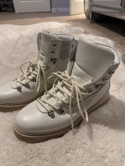 Women’s Winter boots 