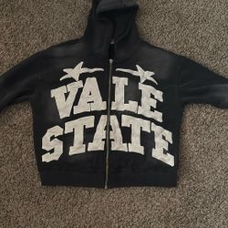Vale State Hoode