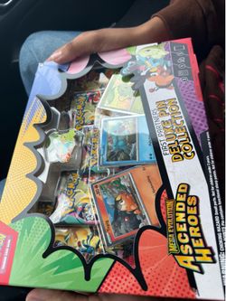 Pokémon Deluxe Pin Collection