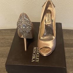 Blush Badgley Mischka shoes