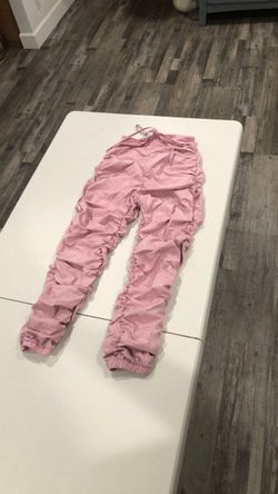 pink ruffle pants