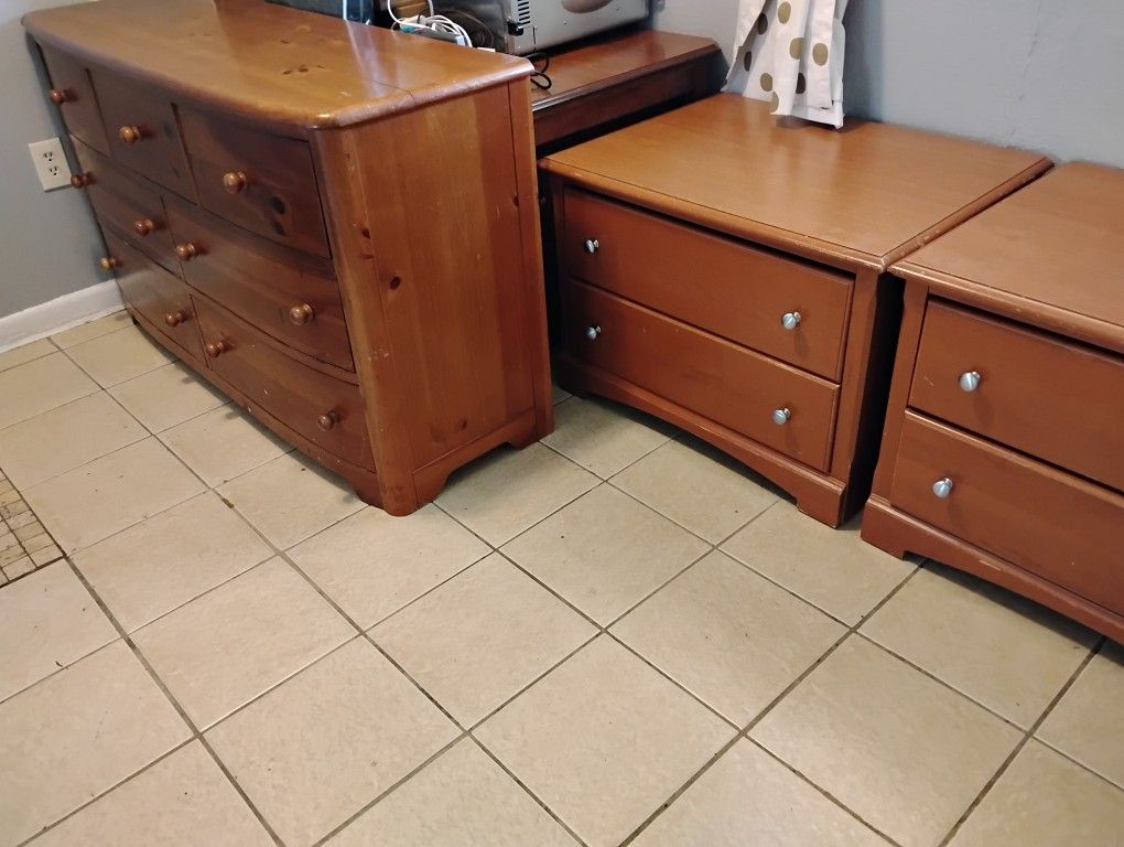 Dressers Dining Table Side Tables 