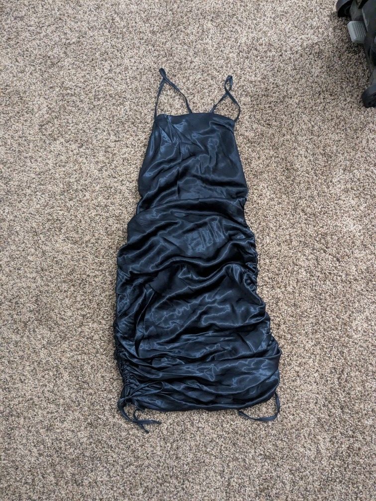 Strappy & Backless Navy Blue Dress