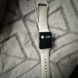 Apple Watch Series 3 (40$)