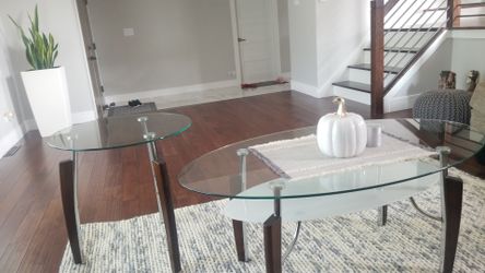 Set of three: coffe table, 2 end table