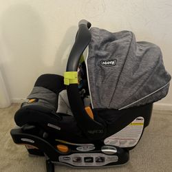 Chicco KeyFit 30 Infant Car Seat and Base