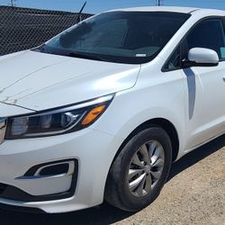 2020 Kia Sedona L