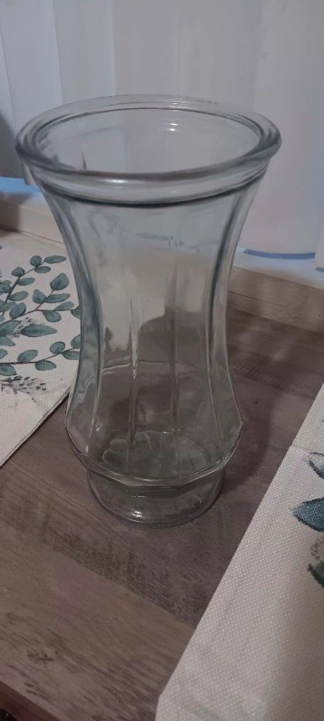 Glass Flower Vase