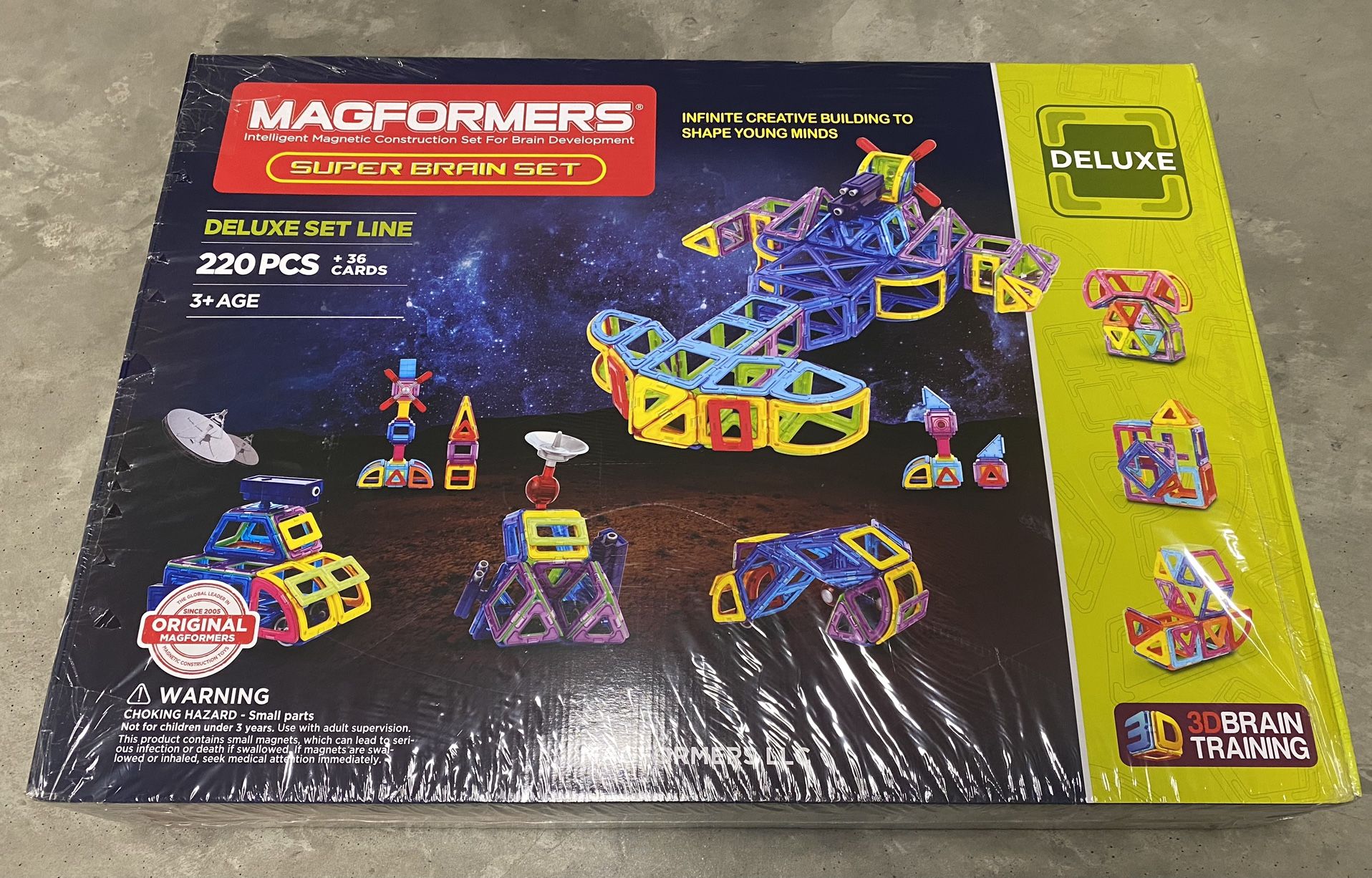 Magformers Super Brain Set 220 Pieces Deluxe Set lime