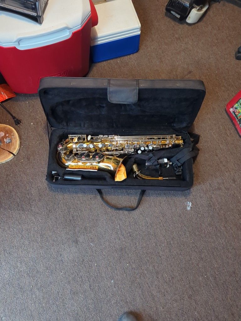 Mendini By Cecilio Saxophone