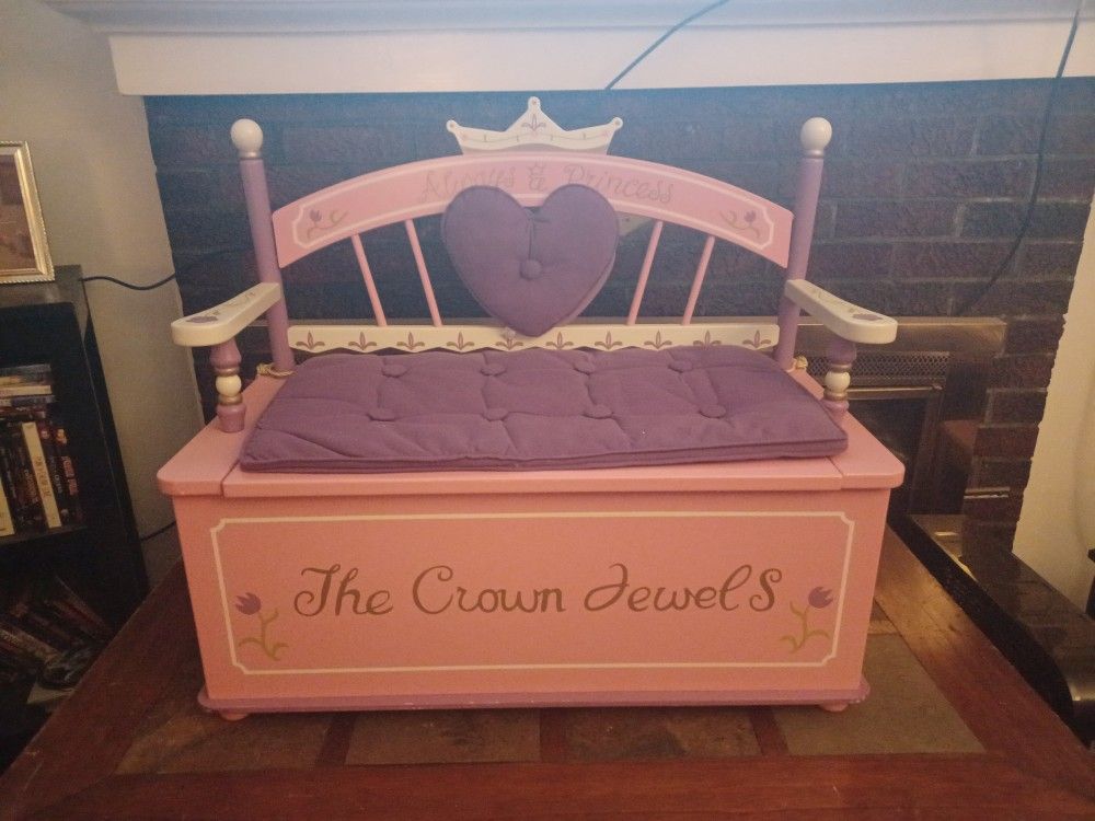 Princess Solid Wood Toy Box And Bench 