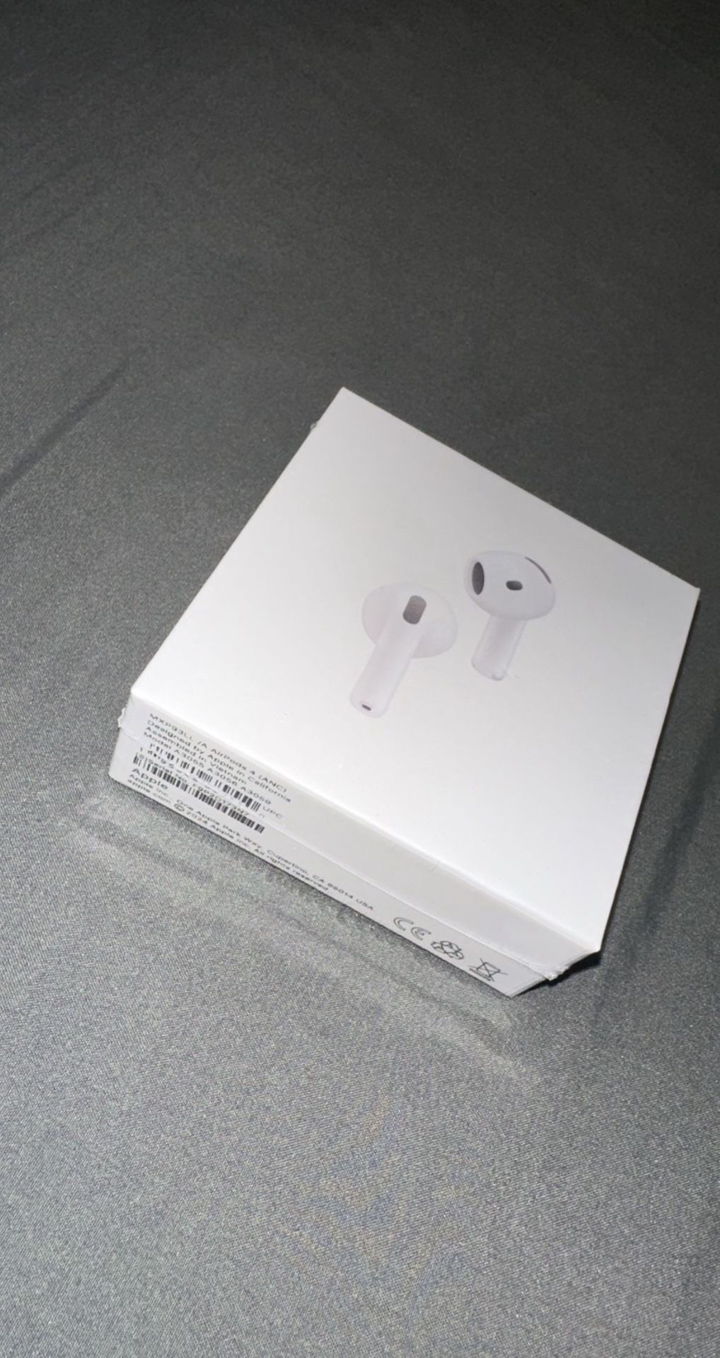 AirPod 4 Noise Cancellation