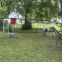 Kids Metal Swing Set. 