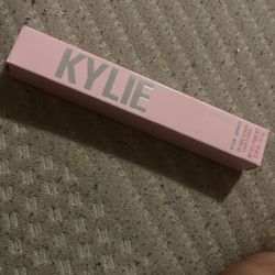 Kylie Lip Shine