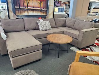Sectional Sofa with Chaise