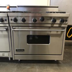 Viking Gas Range Stove 36”Wide In Stainless Steel 