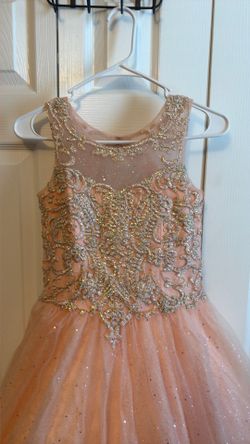 Girl dress