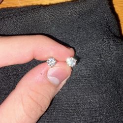 VVS1 Moissanite 1CT Total Earrings 5mm with S925 Sterling Silver with GRA Certificates