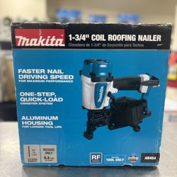 MAKITA Roofing Nailer