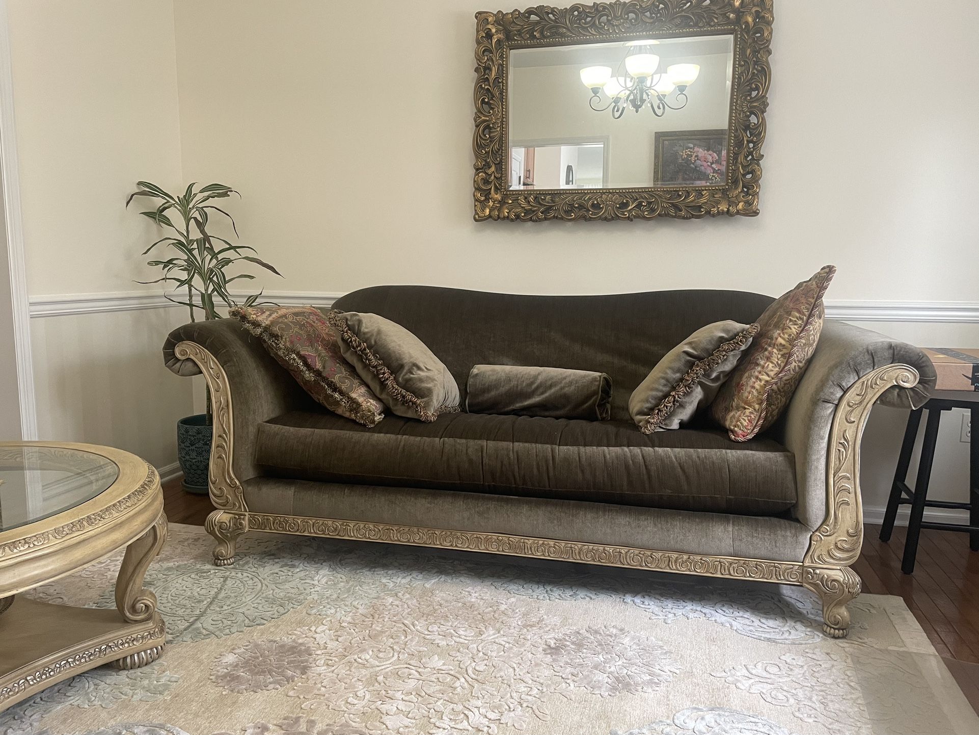 Schnadig Couch Green chenille