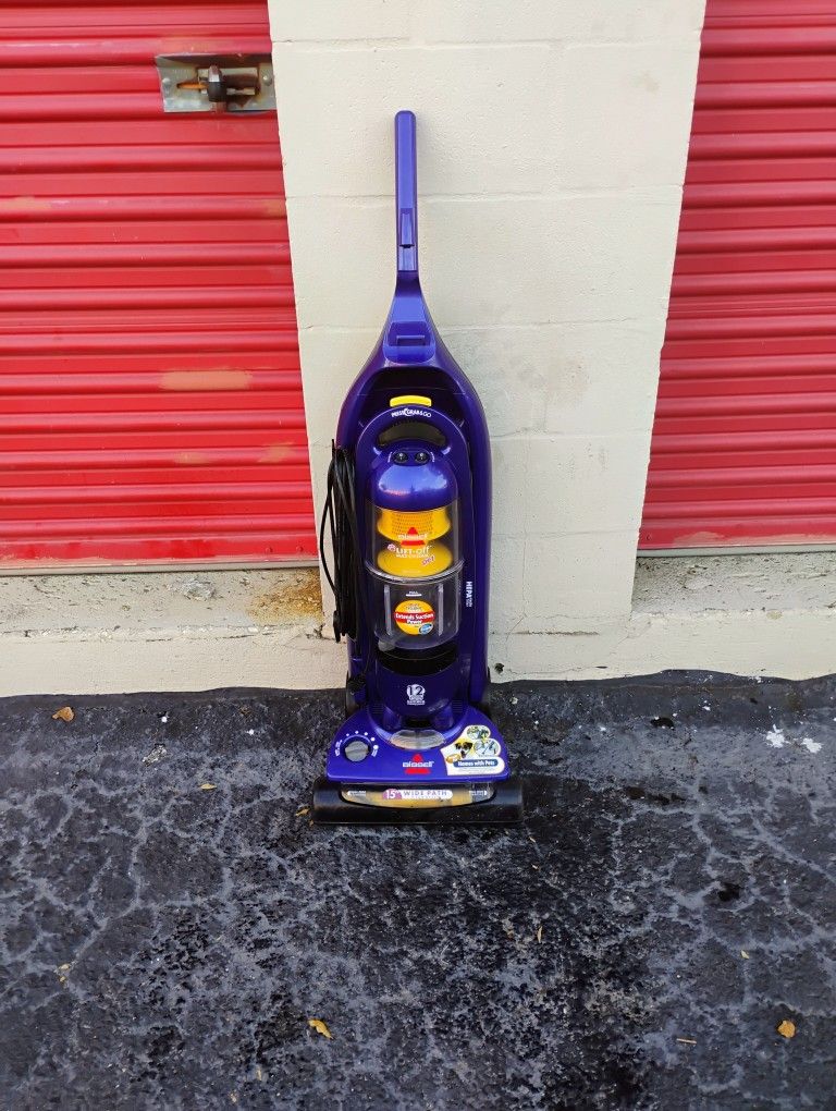 Vacuum Cleaner