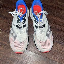 Men’s Running Shoes 
