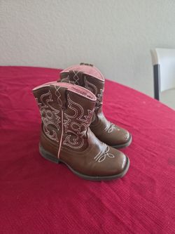 Toddler Girls Brown Western Cowboy Boots with Pink Lining - Size 9
