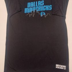 🏀 Dallas Mavericks XL X-Large Dark Blue Shirt 🏀 