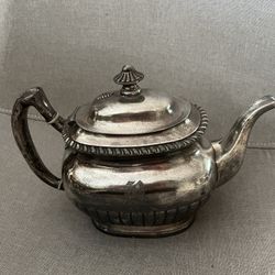 Silver Plated Coffee/Tea Pot 