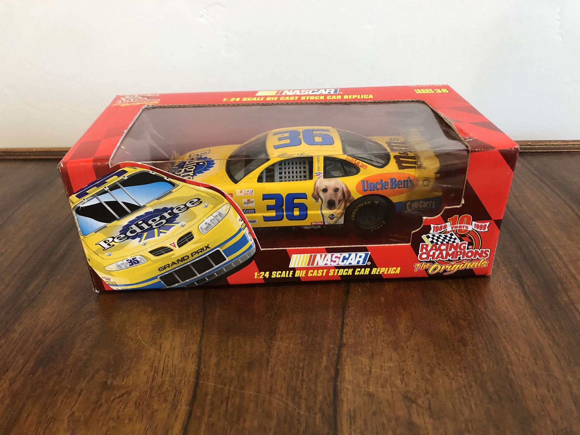 Ernie Irvin Racing Champions 1:24 Scale