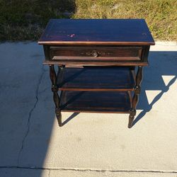 Small Table/Nightstand