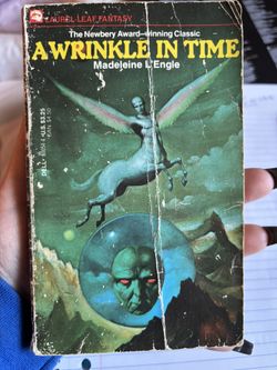 A Wrinkle in Time By Madeleine L’ Engle 