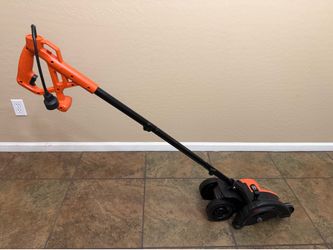 BRAND NEW Black+Decker 12 Amp 2-in-1 Landscape Edger & Trencher