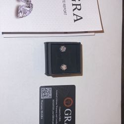 2.0ct Moissanite VVS1 Diamond Earrings Brand New