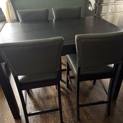 Counter Height Table W/ Leaf And 6 Chairs 