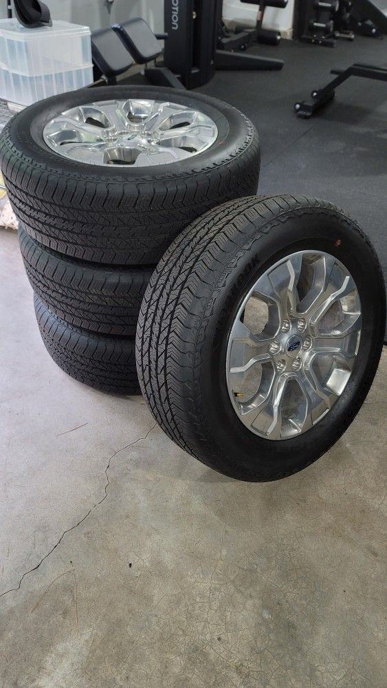 Ford F150 Platinum Factory OEM 20" Wheels/Rims and Tires