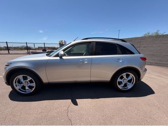 2005 Infiniti Fx35
