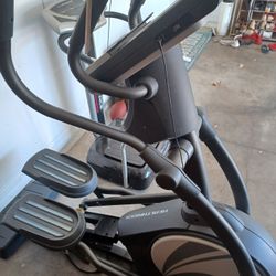 Healthrider Elliptical