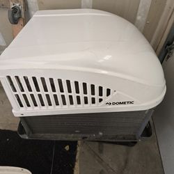 Dometic RV AC 