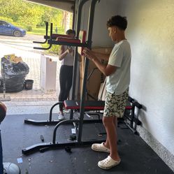 Health gear bench and pull up bar