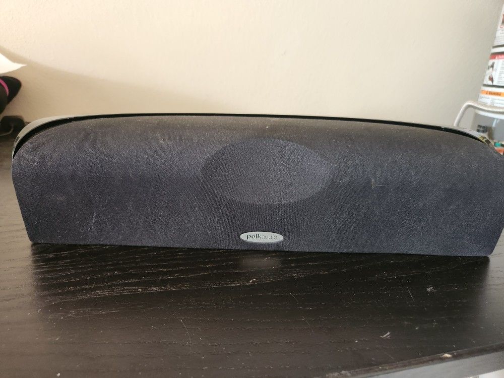 Polk Audio Sound Bar And Subwoofer